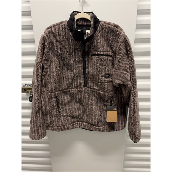 The North Face Other - NWT The North Face Long sleeve Extreme Pile 1/2 Zip Fleece Pullover Fawn Grey L